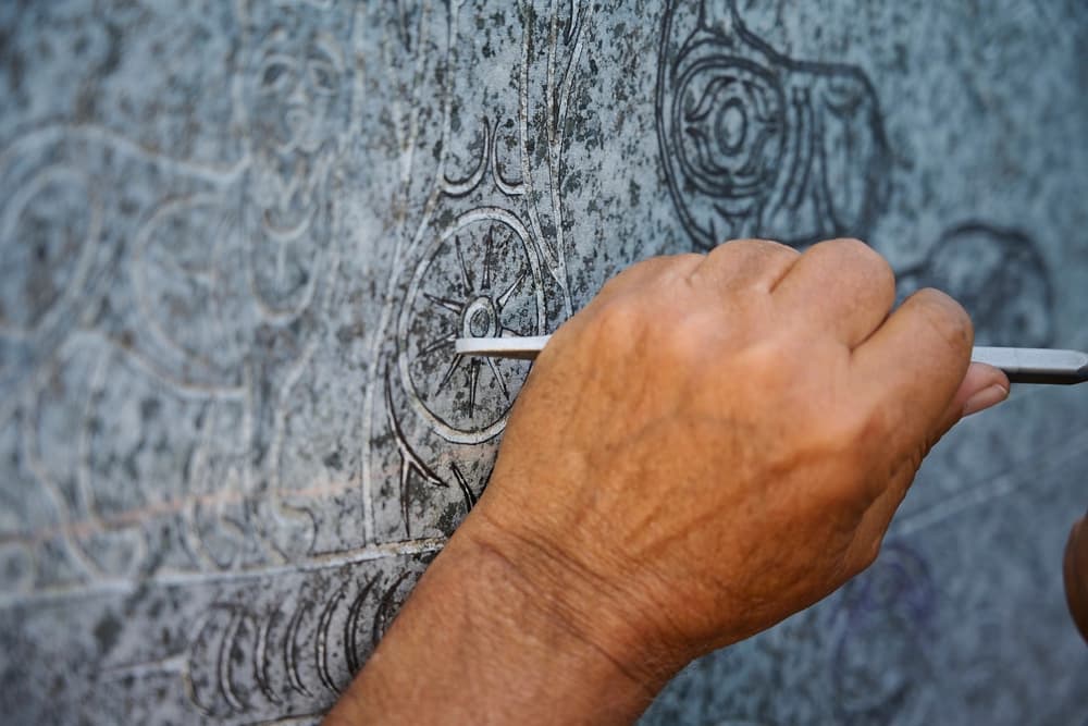 The Spirit Canoe Entstehungsprozess - 179 Tage Arbeit unter freiem Himmel